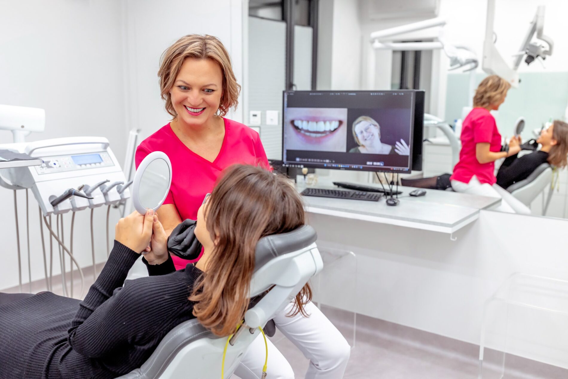 Dziąsło po wszczepieniu implantu – porady dla Pacjenta po zabiegu Dziąsło po wszczepieniu implantu – porady dla Pacjenta po zabiegu